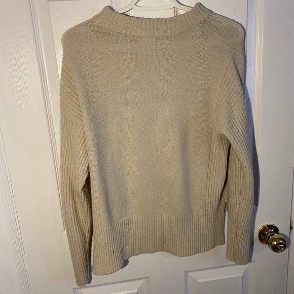 Cozy sweater - Picture 2 of 2